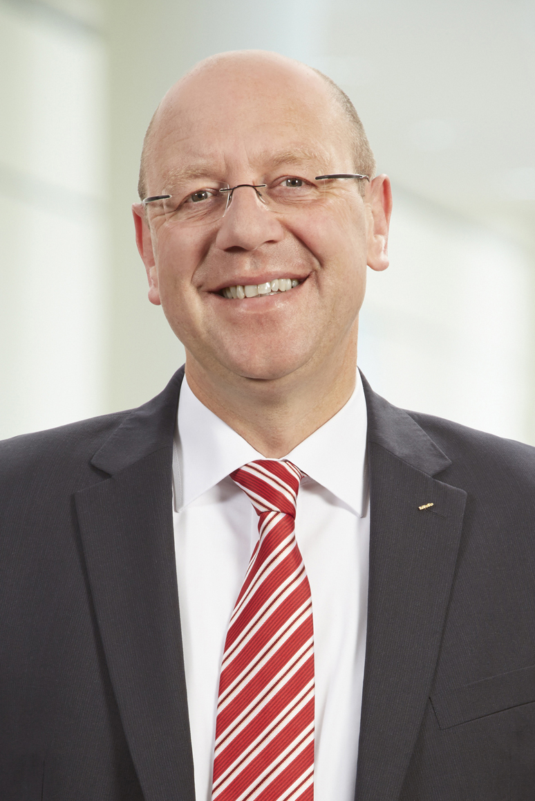<b>Frank Jüttner</b>, Leiter Miele Vertriebsgesellschaft Deutschland. - Juettner_Miele