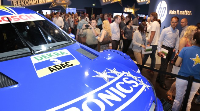 Auch 2014 ist das EURONICS gebrandete Show Car des Mercedes AMG DTM-Teams mit dabei. (Bild: Euronics)