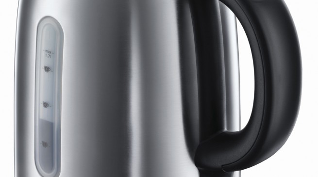 Russell Hobbs Buckingham Wasserkocher mit innovativer Quiet-Boil-Technologie.