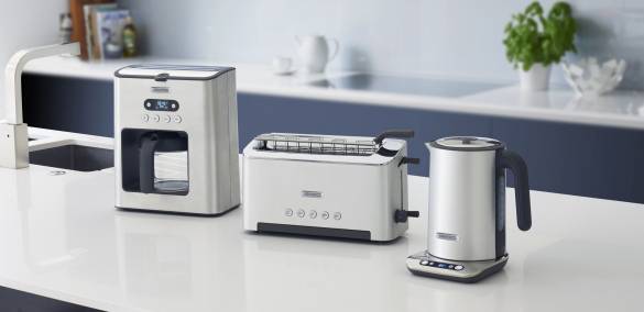 Der Testsieger: Die Persona-Serie von Kenwood geht als einziges Set mit einem sehr guten Gesamtergebnis aus dem Test bei ETM hervor.