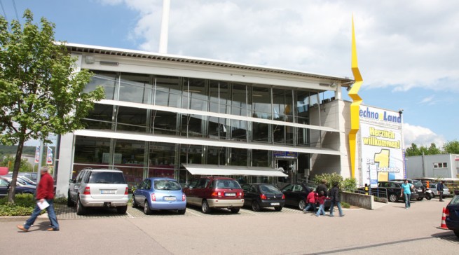 expert übernimmt Technoland