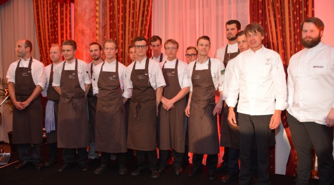 Ohne sie geht nichts: Joachim Wissler und sein Team. (Bild: Max Ragwitz)