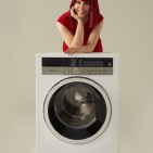 Die Grundig Waschmaschine GWN 59464 C in Vorderansicht