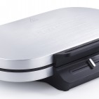 Petra Doppel-Waffelautomat WA 25.34 für 10 Herzwaffeln.