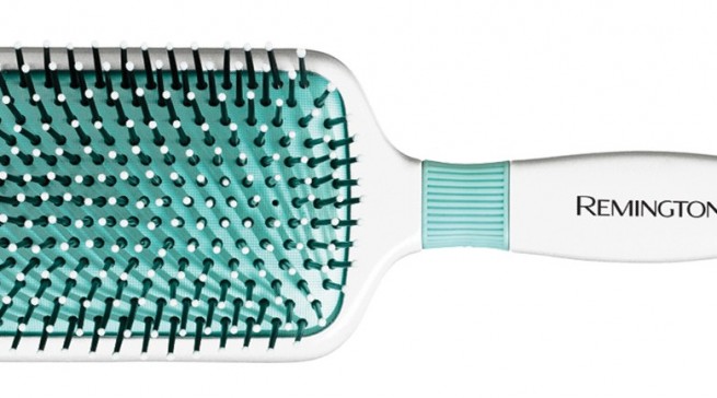 Remington Shine Therapy Paddelbürste B80P mit Nylonborsten.