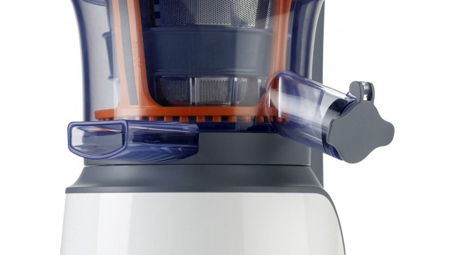 Kenwood Entsafter Slow Juicer JMP600WH mit 150-Watt-Motor.