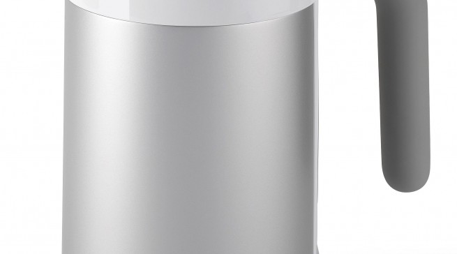 Kenwood Wasserkocher K-Sense ZJM 401 TT mit Flip-Top-Deckel.