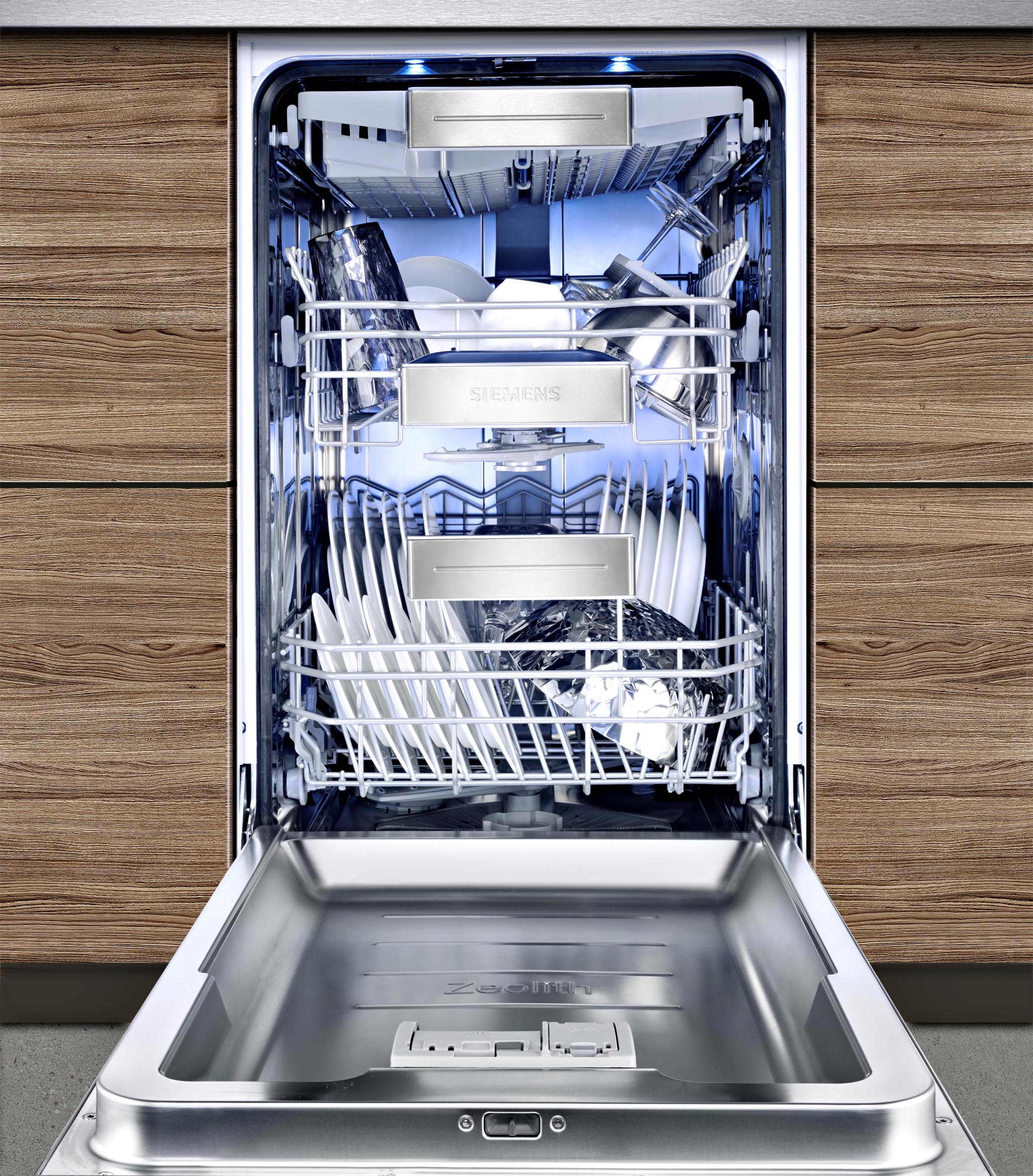 Лучшие посудомоечные машины встраиваемые отзывы. Посудомоечная машина Siemens 45. Посудомойка Сименс 45 внутри. Встраиваемая посудомойка Siemens. Siemens sr64m030ru.