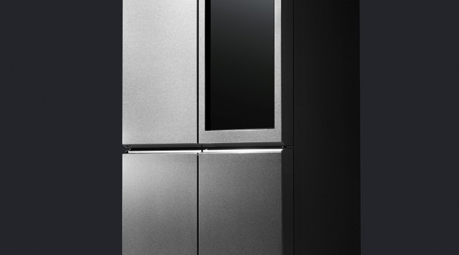 Der Signature Kühlschrank von LG öfffnet sich wie von Zauberhand.