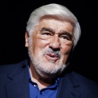 Kommt Montagmittag: Mario Adorf steht in Deutschland für die italienische Lebensart.. Foto: Alexander Heil