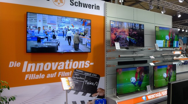 Am Beispiel der Innovations-Filiale Schwerin wurden den expert-Gesellschaftern neue Möglichkeiten und Ideen für den POS vermittelt.