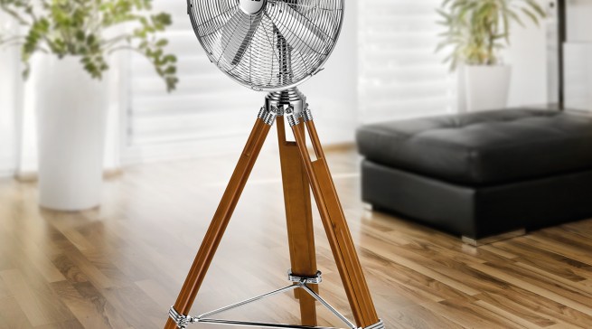 Unold Standventilator Kolonial mit Standfuß aus Kiefernholz.