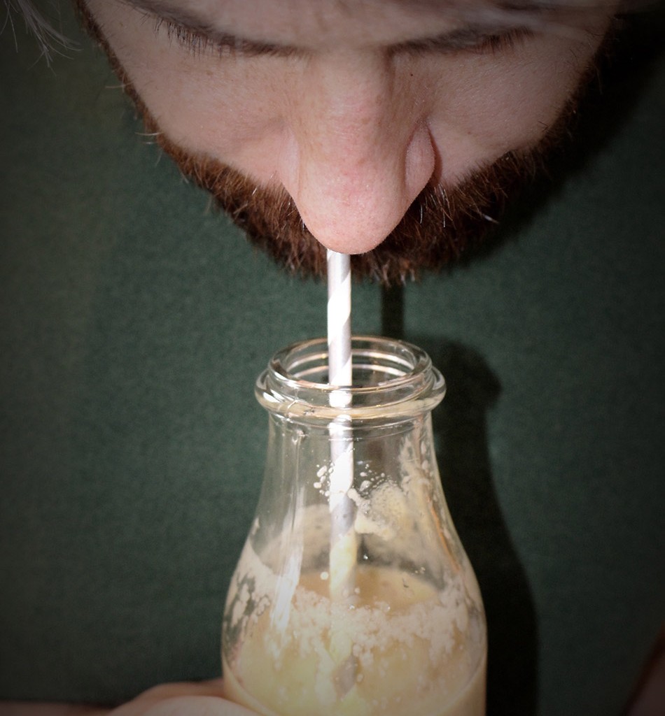Gastroback Micro Blender Test - Smoothie trinken