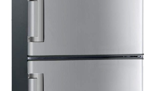 Hisense Kühl-/Gefrierkombination KG 249 A+++ SI mit LED-Deckenbeleuchtung.