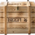 Standesgemäßer Auftritt: die Profi Plus Küchenmaschine BEEF! Wird mit einer massiven Holzkiste an den Mann gebracht.