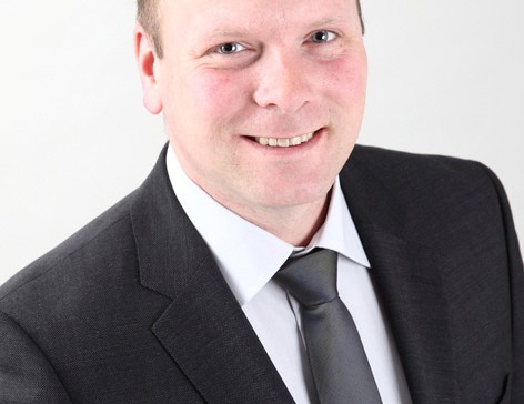 „Wir sind besonders stolz auf die Langlebigkeit unserer Staubsauger. Der Fakir 2105 sowie alle anderen Geräte aus dem Hause Fakir werden mit höchstem Qualitätsanspruch gefertigt“, Scott Taylor, Fakir Business Development.