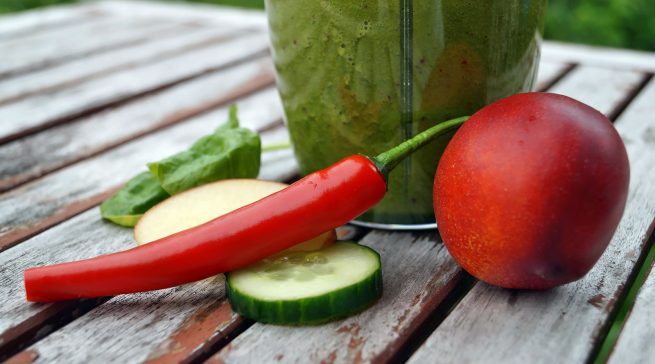 Grüner Smoothie aus dem Nutri Boost Multifunktionsmixer von Russell Hobbs