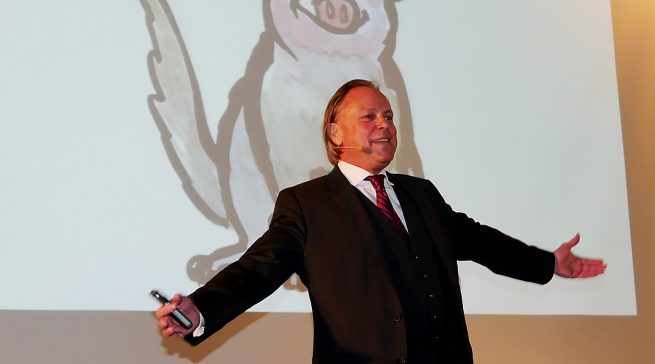 Gastredner Dr. Marco Freiherr von Münchhausen zum Thema Selbstmotivation: „So zähmen Sie Ihren inneren Schweinehund!“