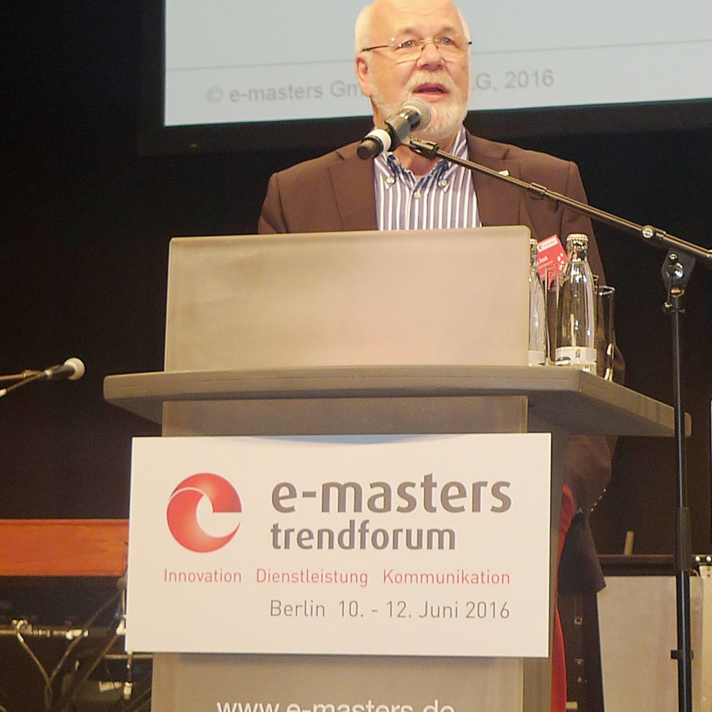 Beiratsvorsitzender Wolfgang Just bei seiner Ansprache.