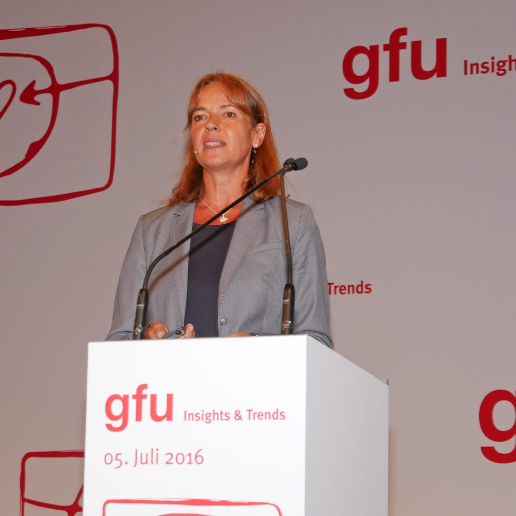 Klare Botschaft von Prof. Dr. Britta Böckmann, FH Dortmund, an die Medizin wie auch an die Politik: „Der Patient hat ein Recht auf Digitalisierung!