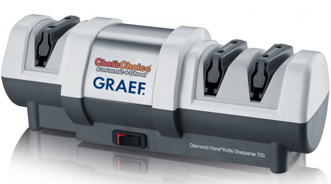 Graef Messerschärfer CC250 mit diamantbeschichteten Schleifscheiben.