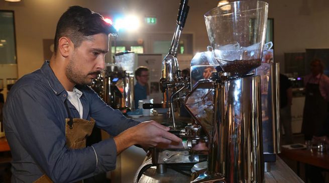 Königsdisziplin Siebträger: Die Wofuha ist der angesagteste Coffee-Hot- spot im Norden. Alle Fotos: Frank Waberseck
