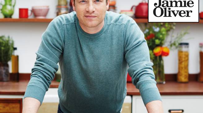 Der Starkoch Jamie Oliver zelebriert gutes Essen für Familie und Freunde.