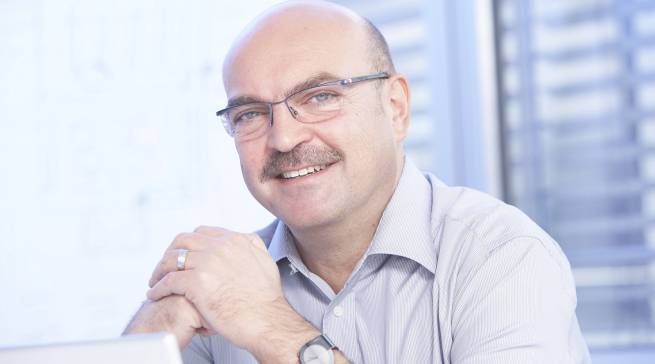 „Unsere Fachhändler können im Super-Wahljahr kräftig mitmischen“, Franz Schnur, telering-Geschäftsführer.