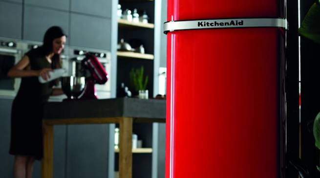 KitchenAid Kühlschrank Ironic Fridge im Retro-Look.