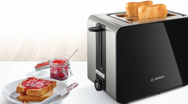 Bosch Toaster TAT7203 mit Aufknusperfunktion.
