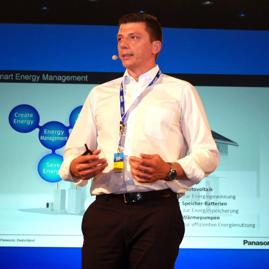 Christian Sokcevic, Geschäftsführer von Panasonic Deutschland, erläuterte „neue Perspektiven für das Wohnen von morgen“.