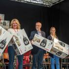 Firmenjubiläum in Bad Neustadt: 50 Staubsauger gingen an gemeinnützige Organisationen.