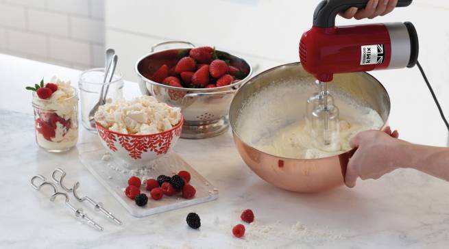 Kenwood Handmixer kMix mit 5 Geschwindigkeitsstufen.
