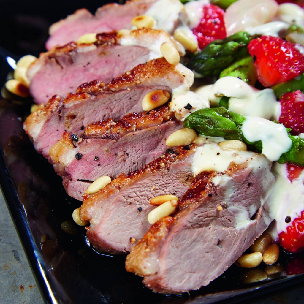 Krups Prep & Cook - Spargelsalat mit Erdbeeren und Entenbrust, S.37