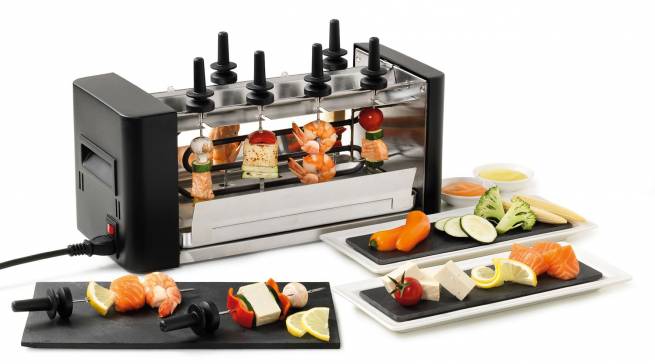 Stöckli easy Grill mit 8 Mini-Spießen.