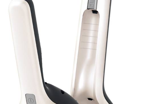 AEG Akkusauger CX7-2-45WM mit BrushRollClean-Technologie.