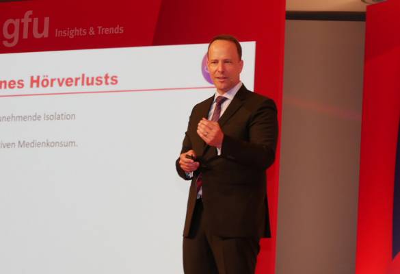 Joachim Gast, Geschäftsführer ReSound / GN Hearing GmbH: „Personen mit Hörgeräten werden zukünftig in vielen Situationen besser hören und verstehen können als Personen ohne Hörverlust.“