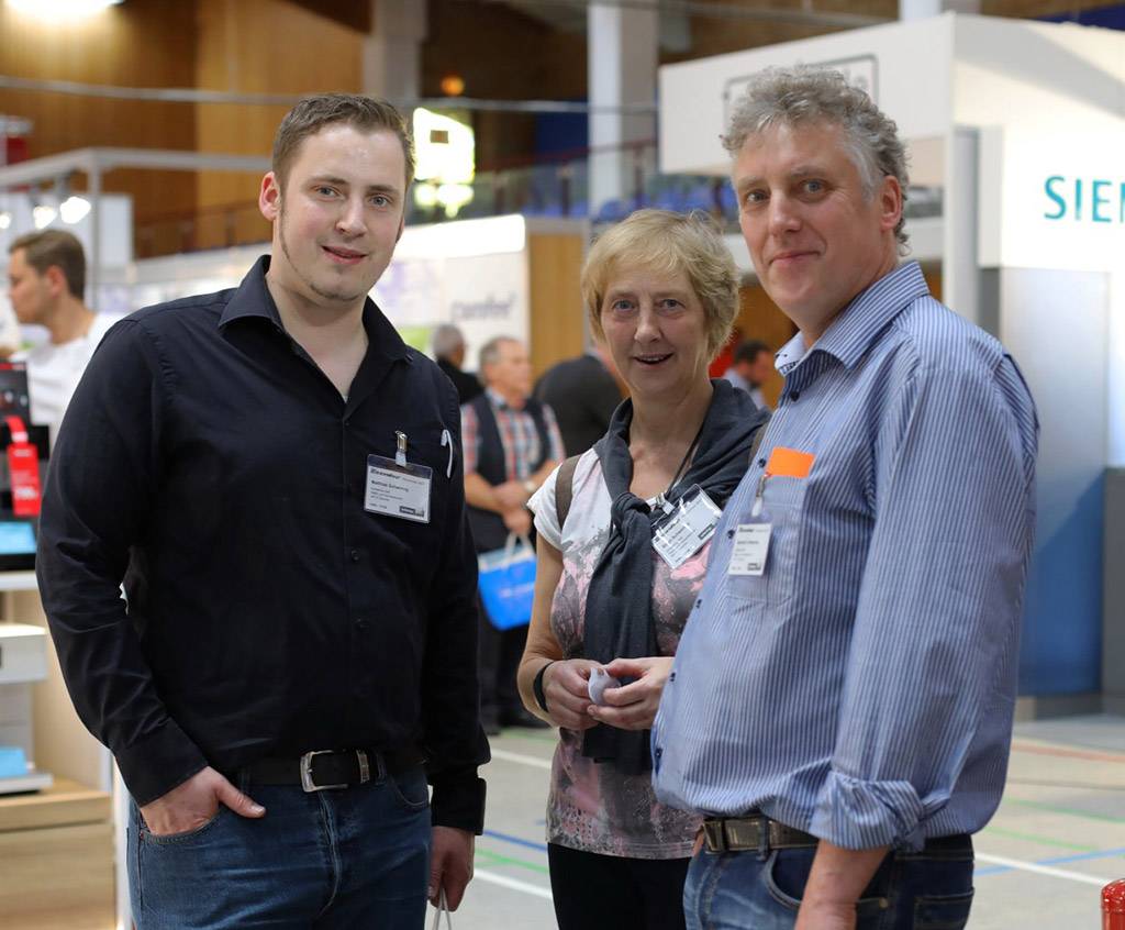 Fachlicher Gedankenaustausch auf der Brömmelhaupt-Hausmesse.