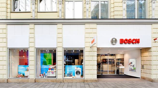 Schon von außen atmet der Bosch Store in der Mariahilfer Straße 74b Premium pur.