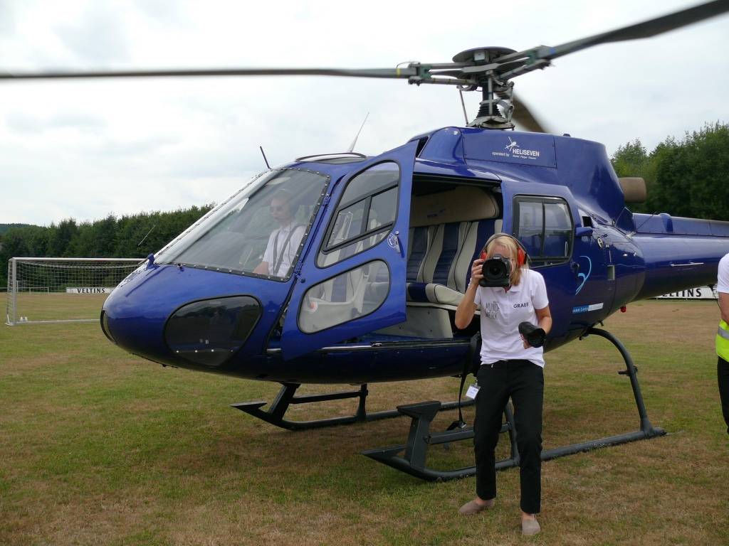 Mit dem Lafer-Heli geht es zum Rundflug über Arnsberg und das Graef-Gelände.