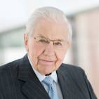 Alles Gute zum 90-sten Geburtstag: Dr. Peter Zinkann.