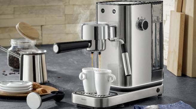 Premiere zur Ambiente: Lumero Espresso Siebträger-Maschine von WMF.