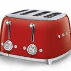 Erfolgreiches Trio von Smeg: hier der 4-Schlitz-Toaster aus der Designlinie 50’s Style.