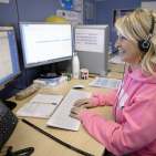 „Mit einem Lächeln am Telefon helfen wir unseren Kunden", weiß Wertgarantie Kundenberaterin Melanie Doernberg.