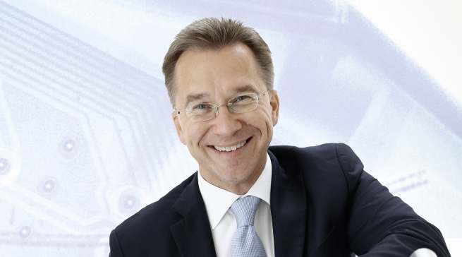 „Die Kunden merken derzeit stärker denn je, welche herausragenden Leistungen der stationäre Handel für ihre Region erbringt“, sagt Euronics Vorstandssprecher Benedict Kober.