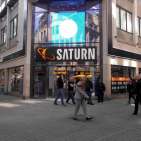 Darf ab Montag auf verkleinerter Fläche wieder öffnen: die Vorzeigefiliale von Saturn an der Schildergasse in Köln.