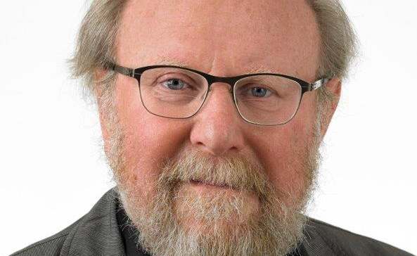 „Wie vielfältig und bunt unsere Städte und unser Leben sein werden, das hängt von unserem Verhalten jetzt ab. Ob wir bereit sind, in die Geschäfte zu gehen, in die Stadtzentren“, sagt Wolfgang Thierse, Präsident des Deutschen Bundestages a. D. (Foto: Deutscher Bundestag)