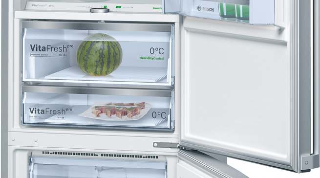 Bosch Kühl- /Gefrierkombination KGF56PI40 mit 480 Liter Fassungsvermögen.