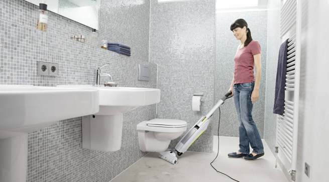 Der Fußboden braucht bei Reinigung und Pflege besondere Aufmerksamkeit.