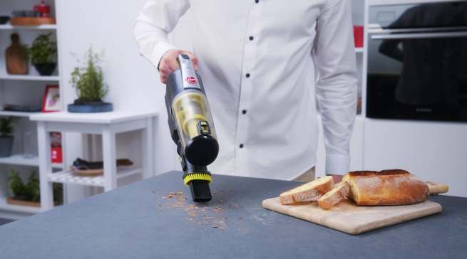 Der bürstenlose Motor verspricht eine gleichbleibende Top-Leistung bei Brotkrümmeln wie bei Feinstaub.